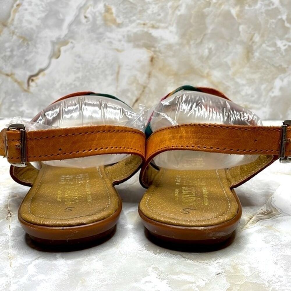 Raguer Artisan Unique Vibrant Boho Heurache Style Leather Sandals - Picture 4 of 8